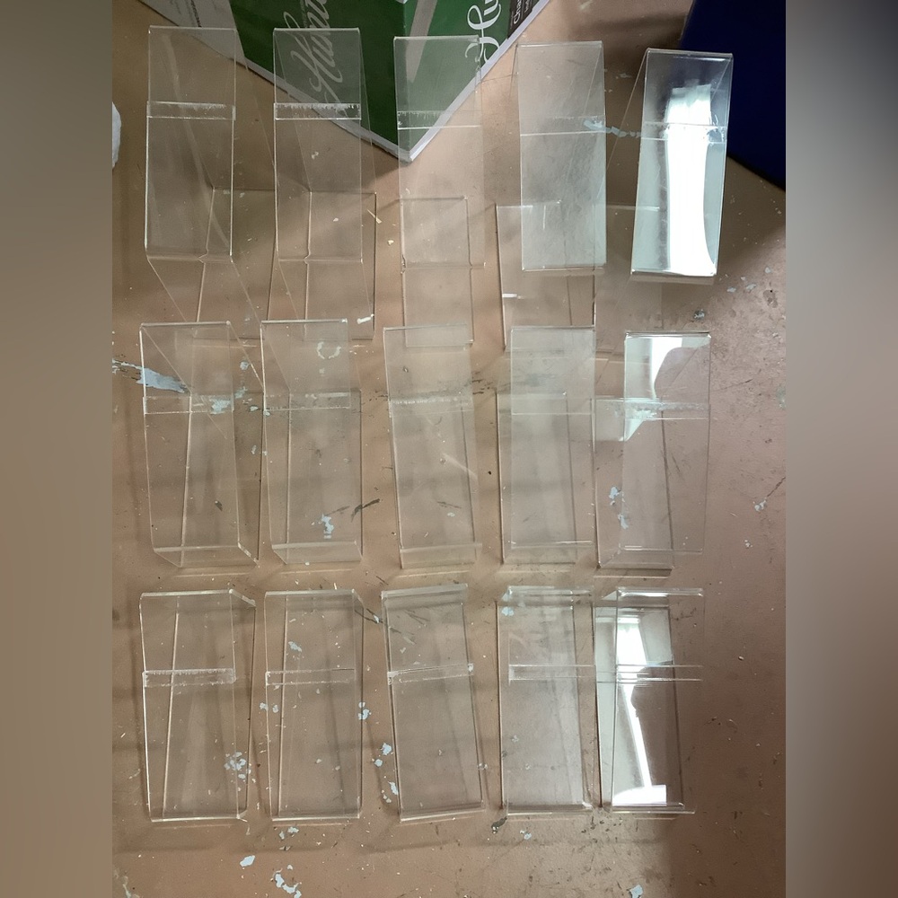 Shoe Display Clear Acrylic Display Stands 15pcs, Used